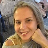 Foto do(a) Secretária: Cláudia Jucá da Silva